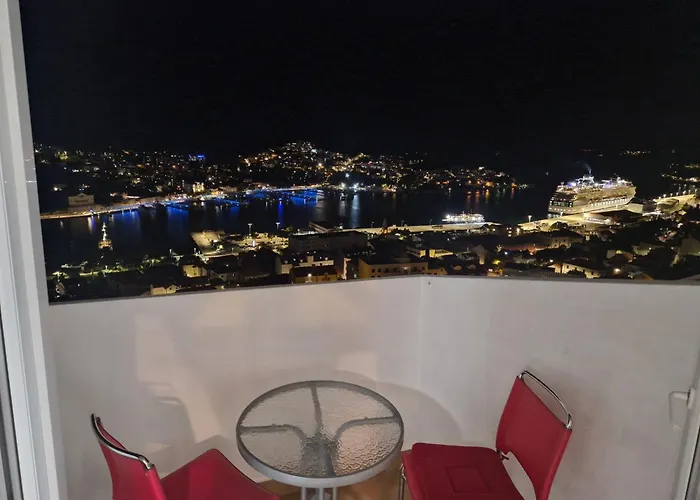 Bella Vista